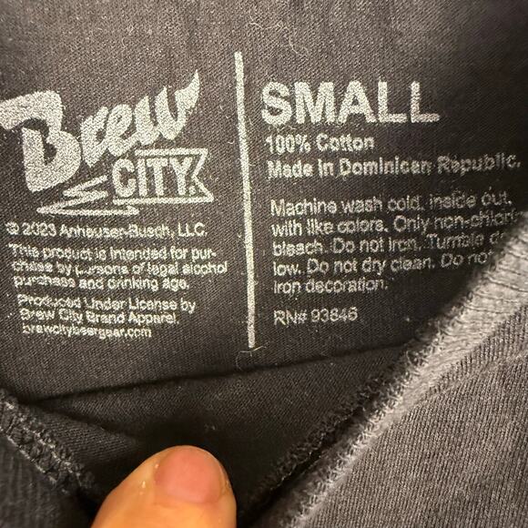 Natural Light Beer Adult T Shirt Black Turquoise Pink Flamingo Size Small 396 - Picture 6 of 6